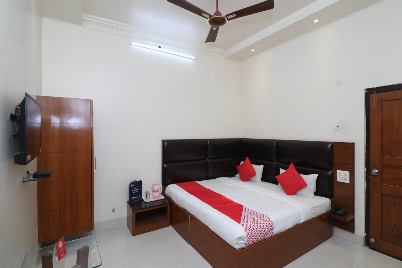 OYO 22396 Hotel Ashoka International Kanpur Exterior foto