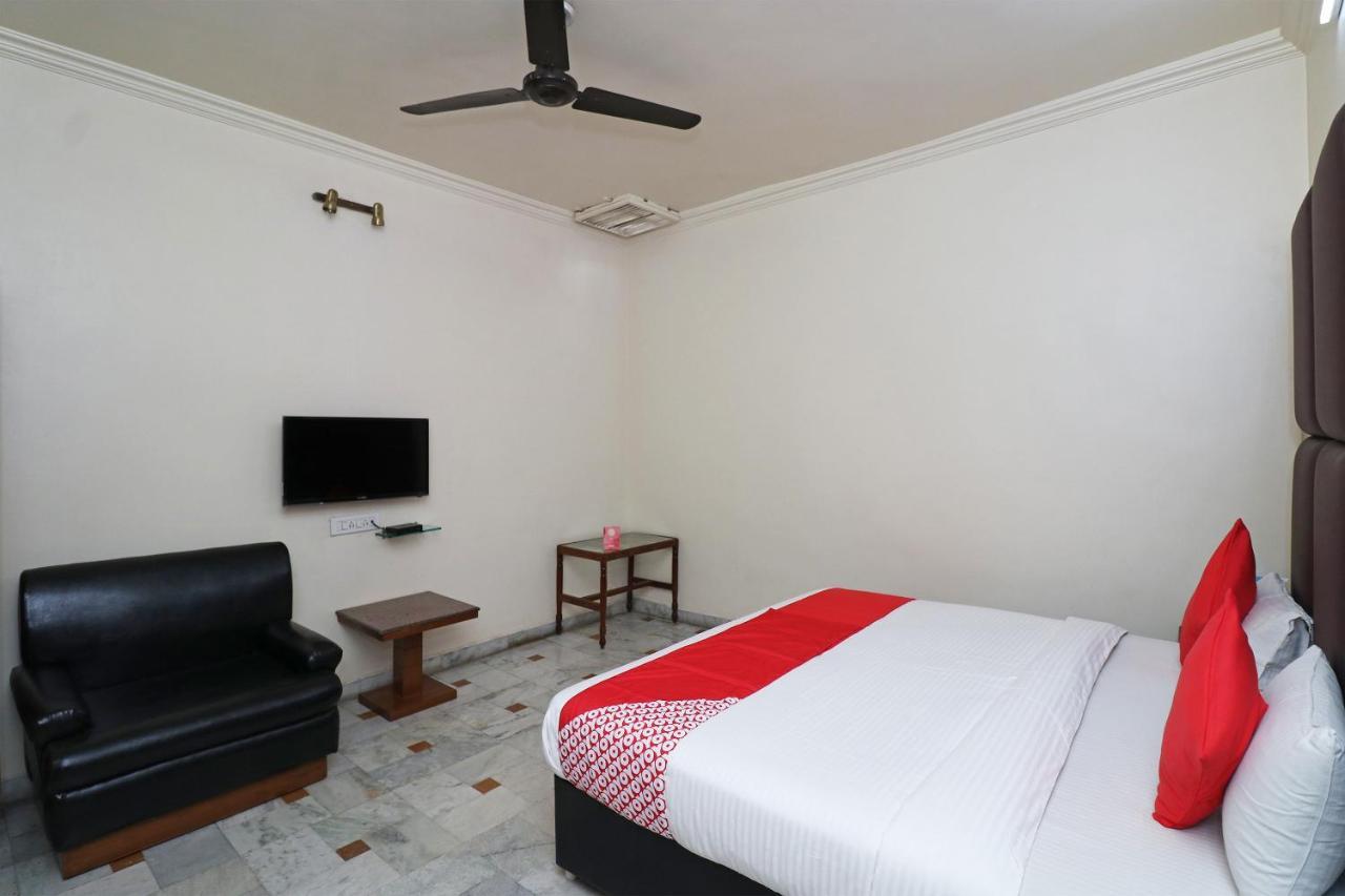OYO 22396 Hotel Ashoka International Kanpur Exterior foto