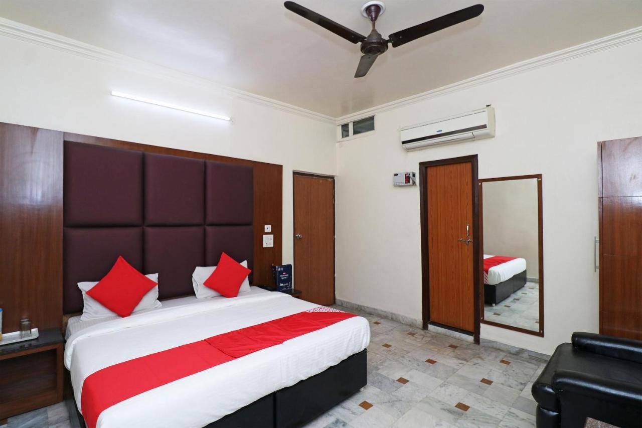 OYO 22396 Hotel Ashoka International Kanpur Exterior foto