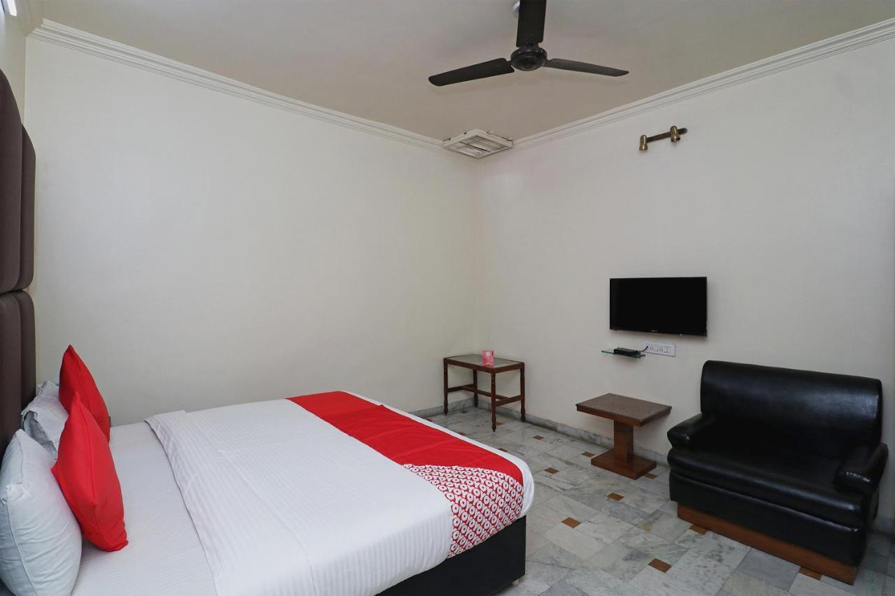 OYO 22396 Hotel Ashoka International Kanpur Exterior foto
