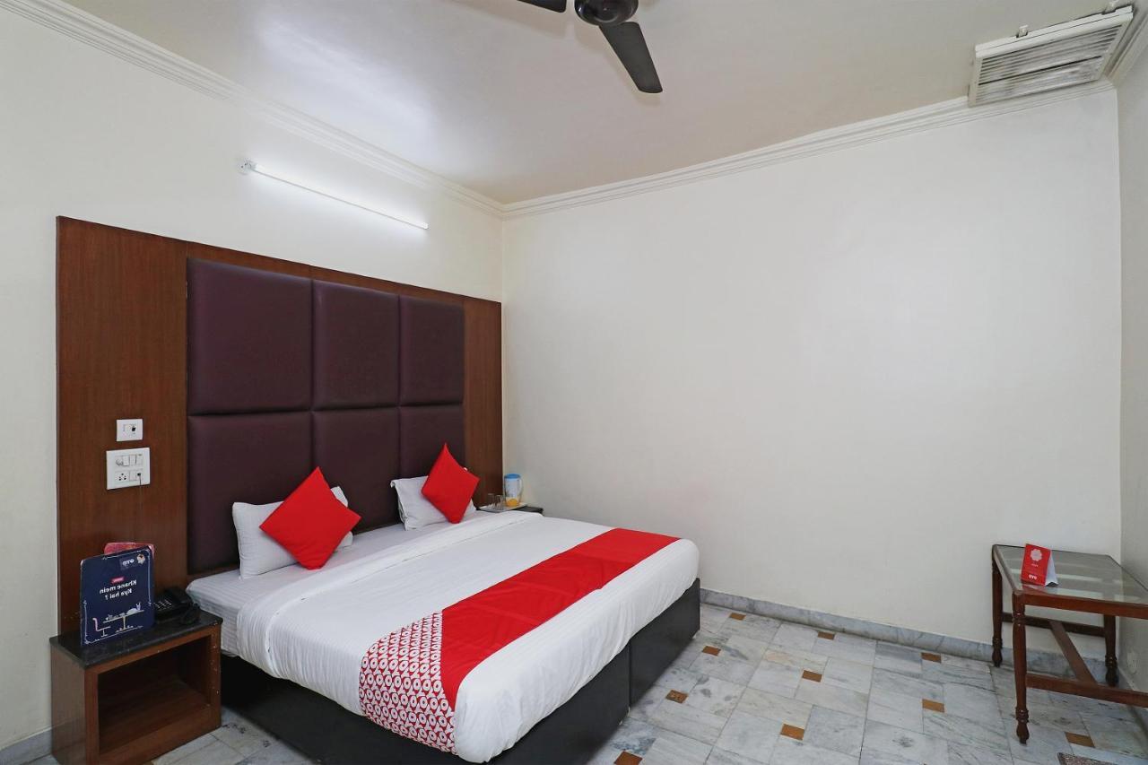 OYO 22396 Hotel Ashoka International Kanpur Exterior foto